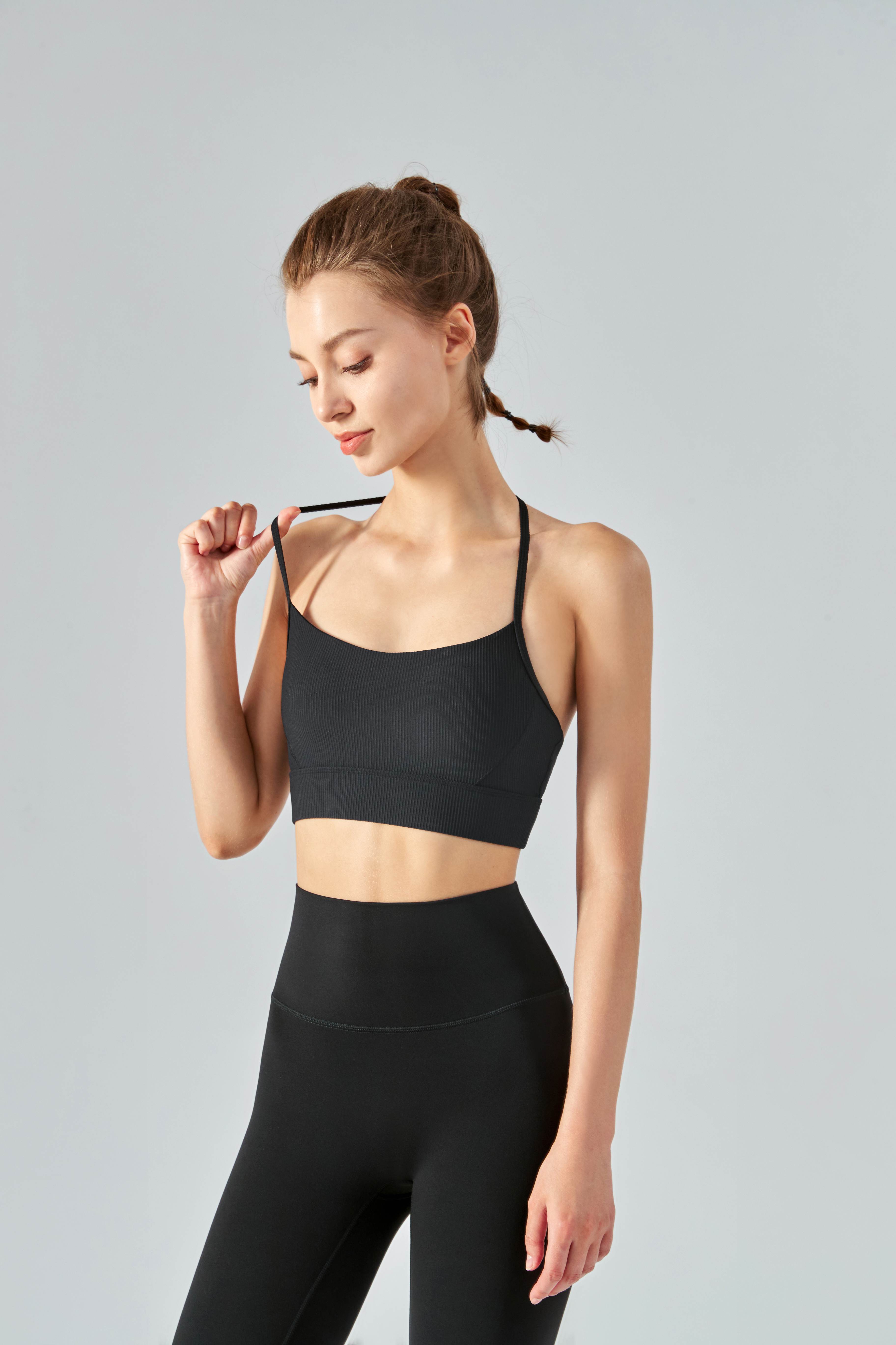 Ribbed Halter Sports Bra