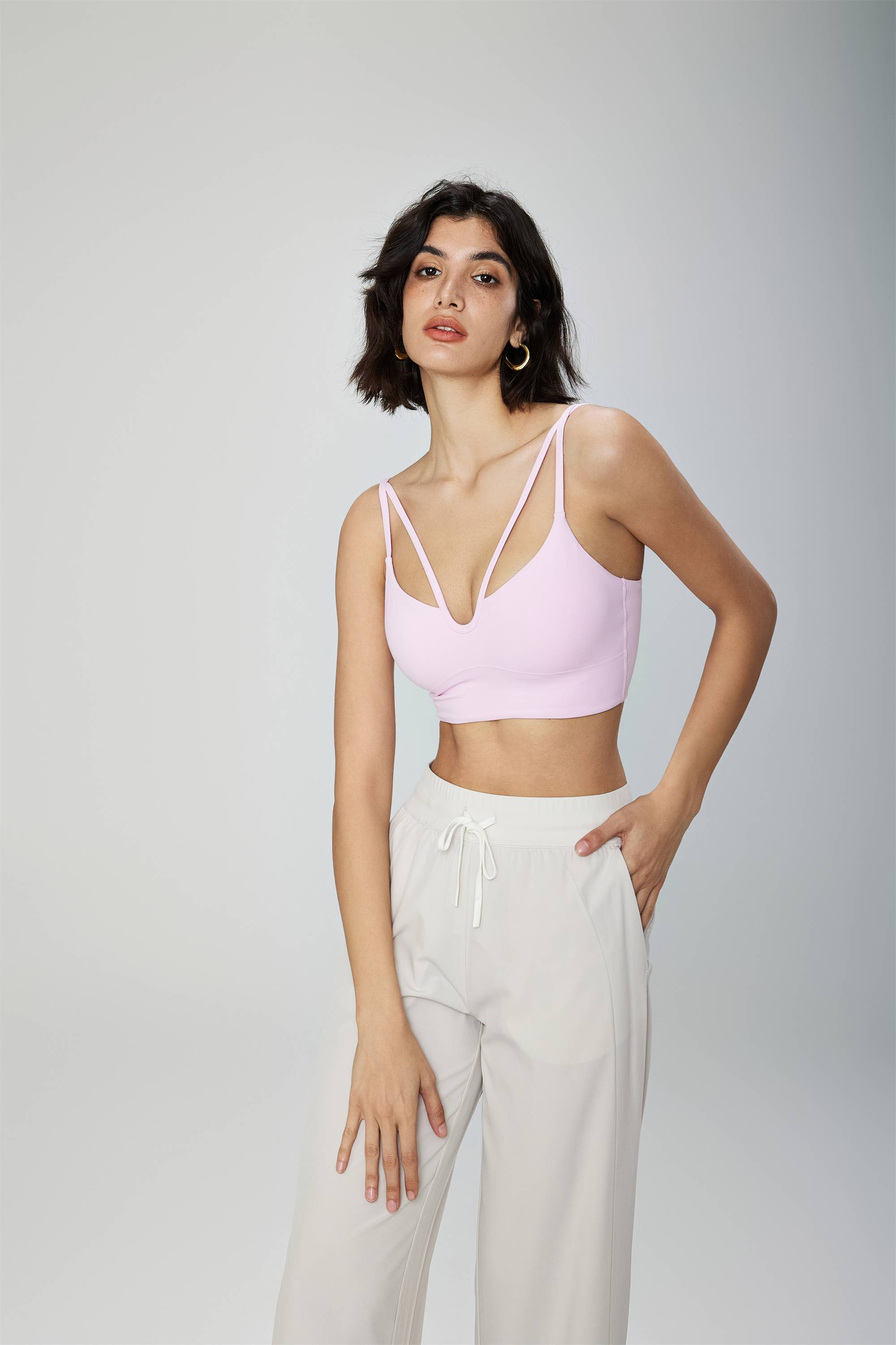 V-Neck Shock-Absorbing Sports Bra