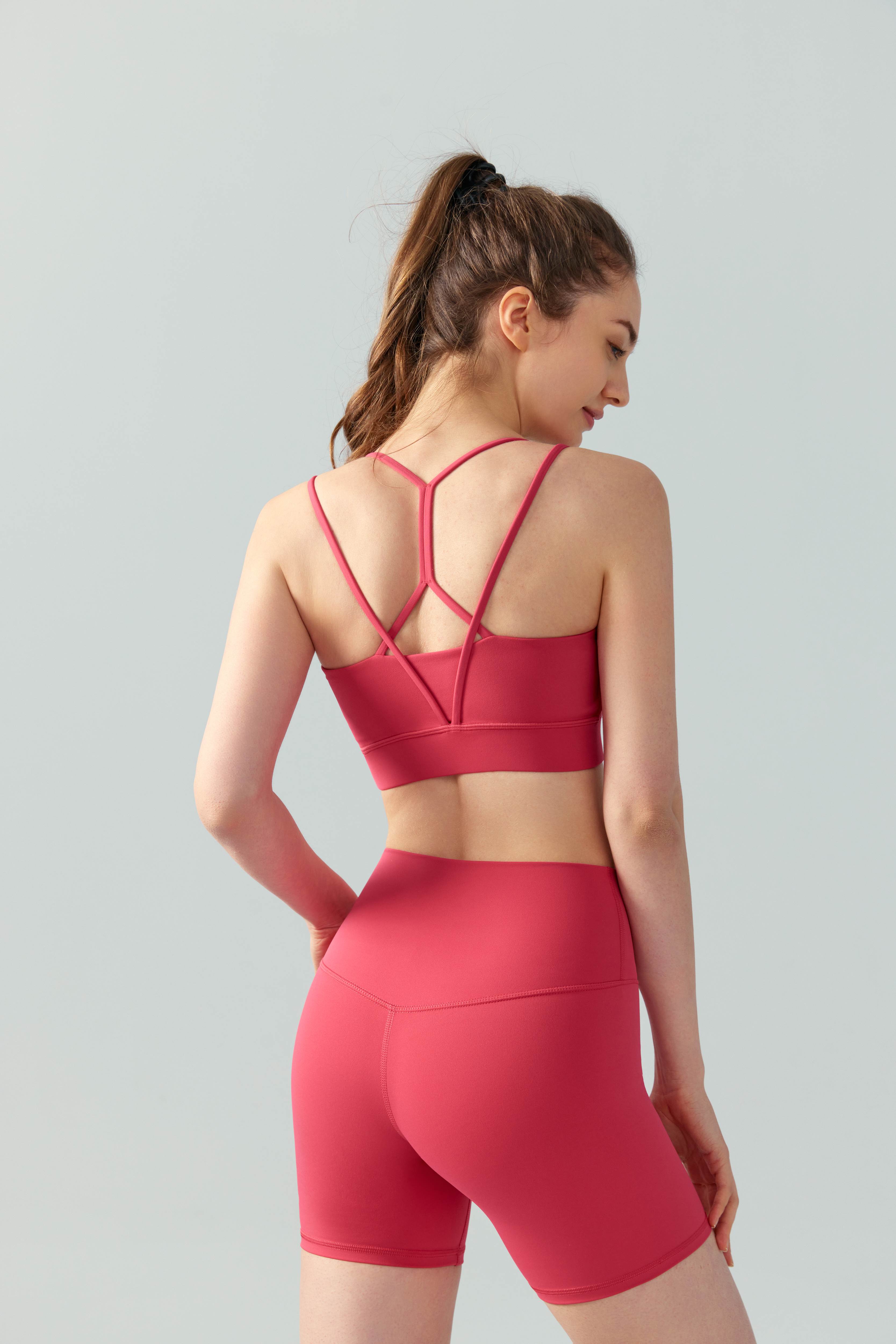 Sexy Cut-Out Front Twist Sports Bra