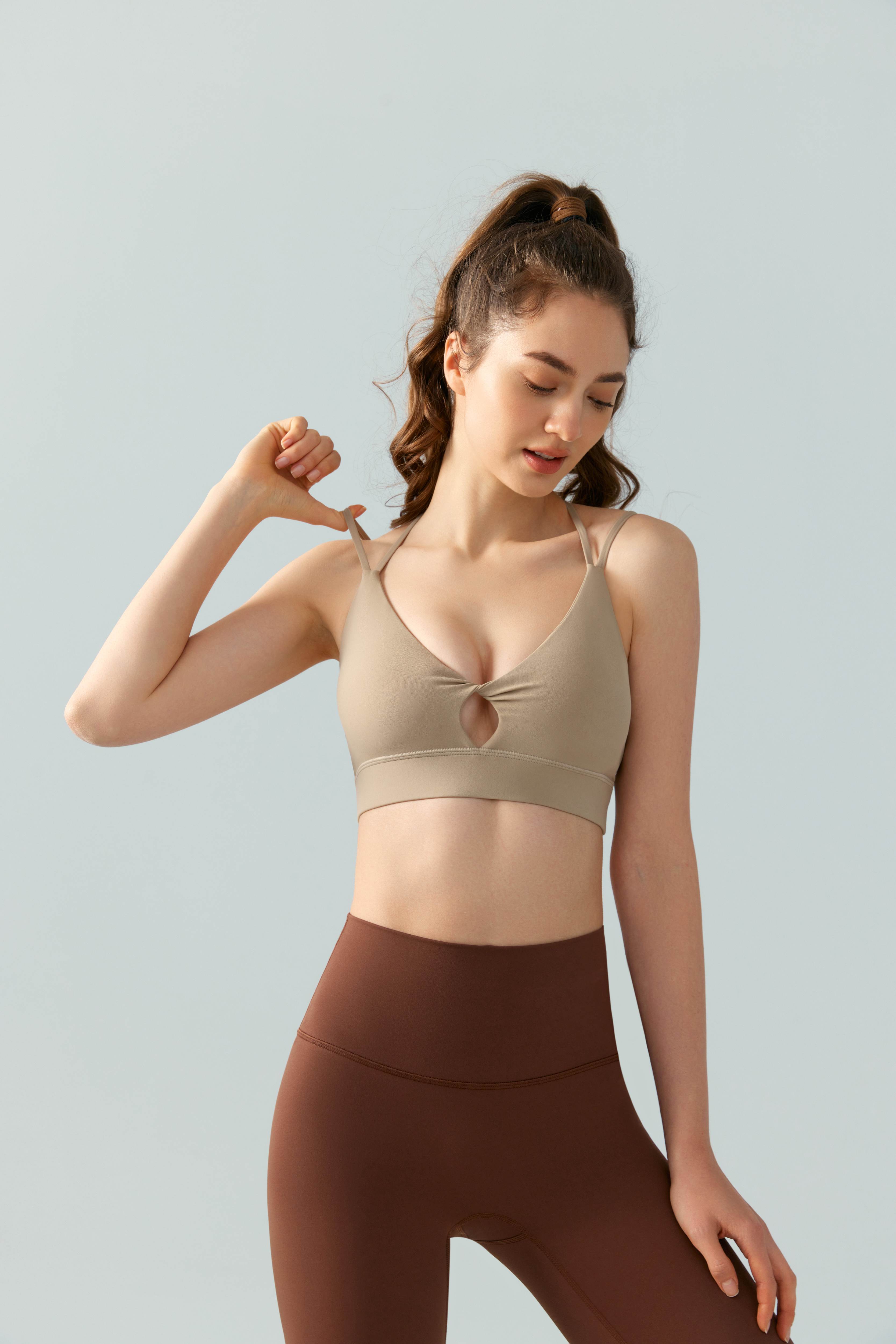 Sexy Cut-Out Front Twist Sports Bra