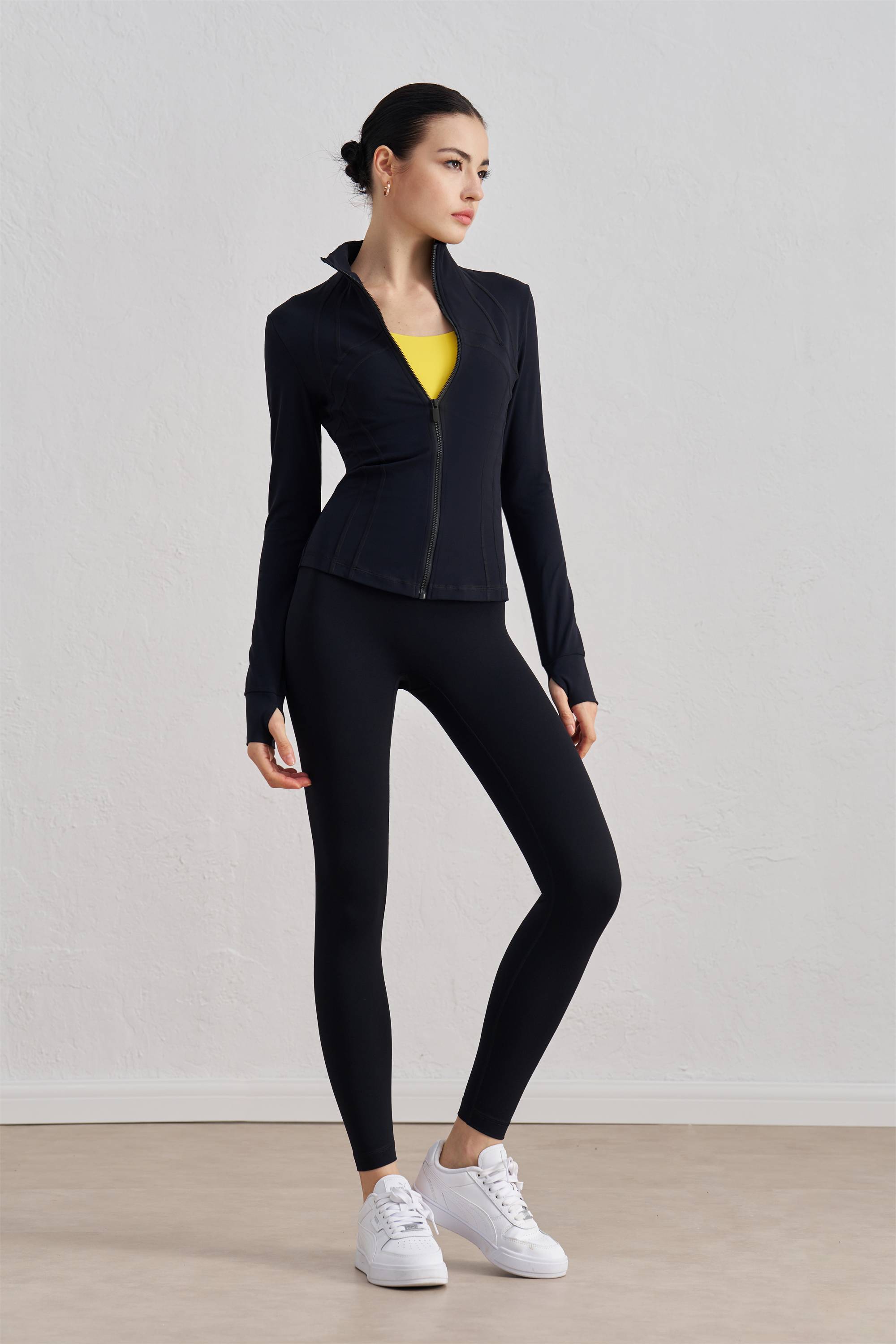 Thickened Stand-Collar Yoga Jacket for Fall & Winter