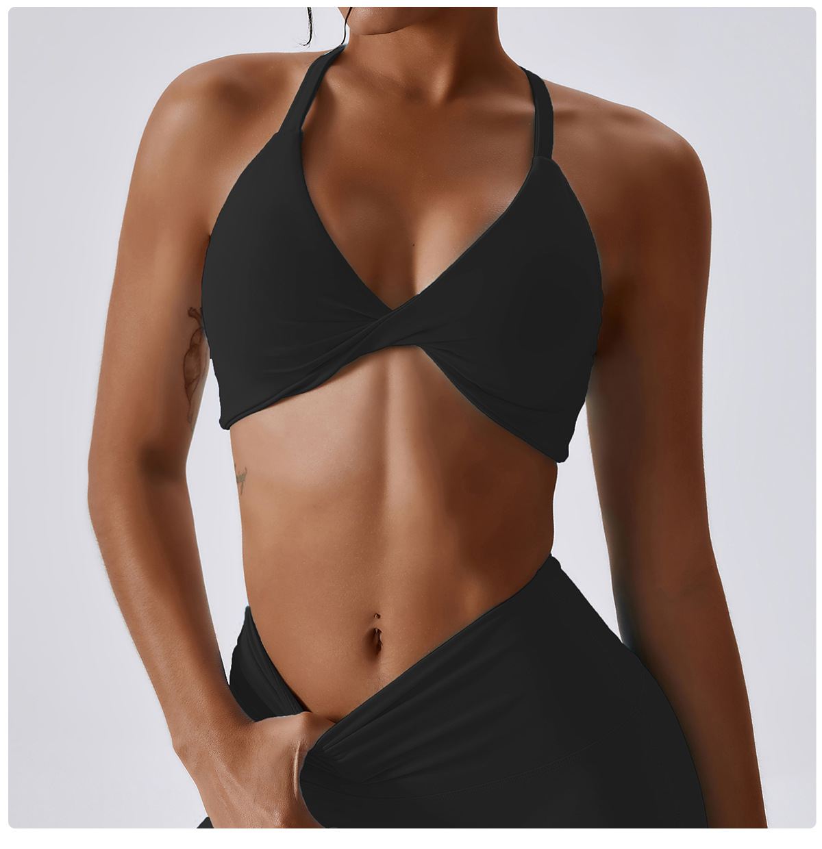 Twist Sports Bra